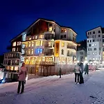Lejlighedshotel The Bear 4*